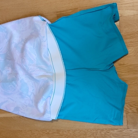 Lilly pulitzer skort - Picture 8 of 8